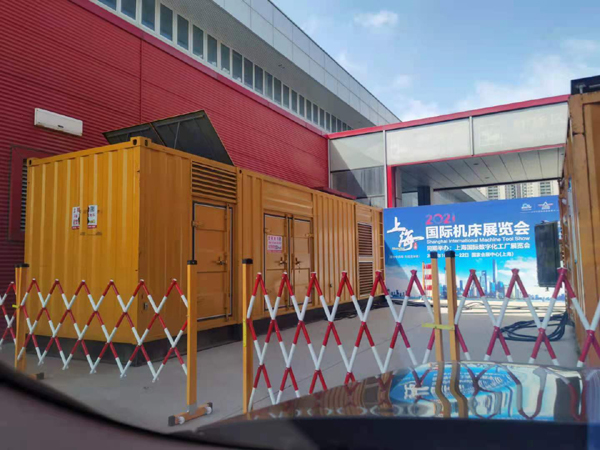 新密出租发电机-柴油发电机和汽油发电机哪个更好一些？