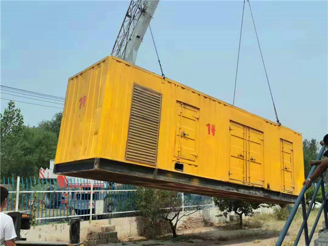 新密300KW柴油发电机组油耗是多少?